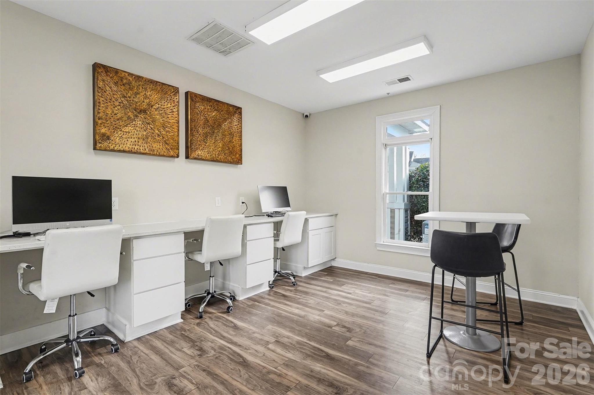 Hamiltons Bay - Residential