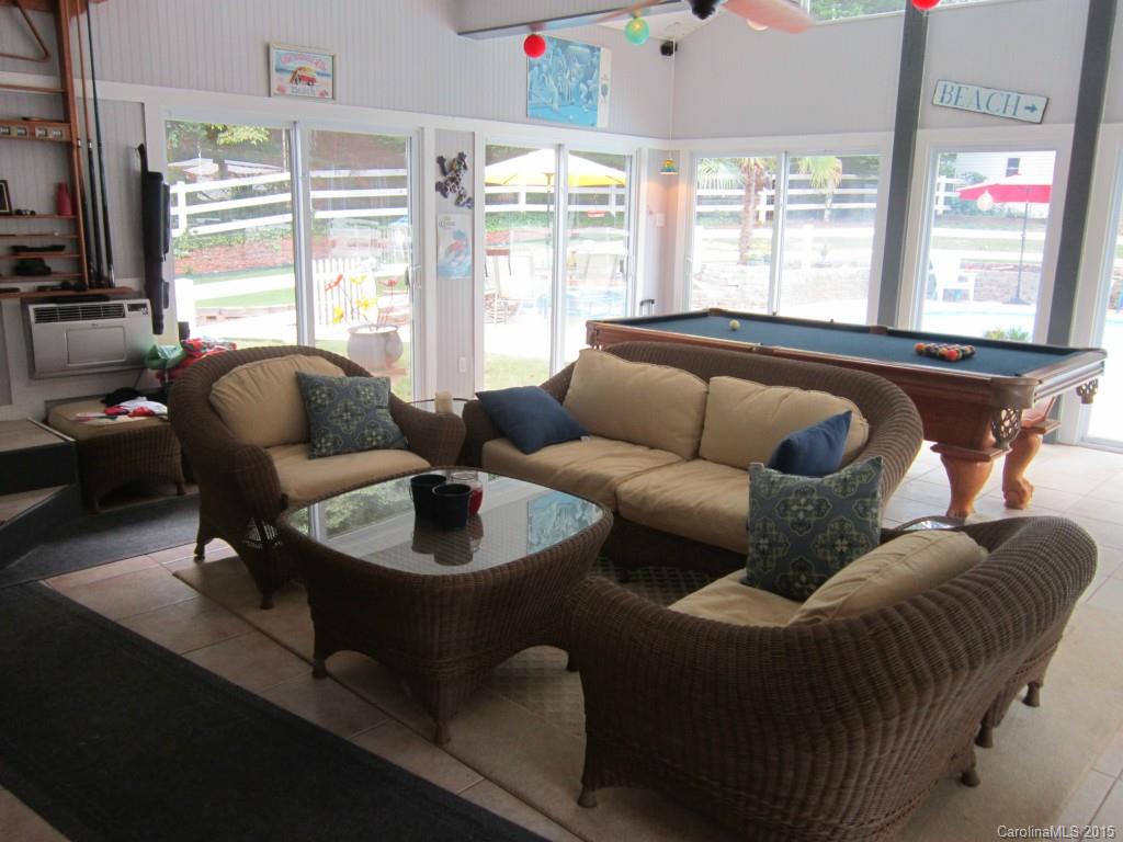 Monterey Hills - Residential