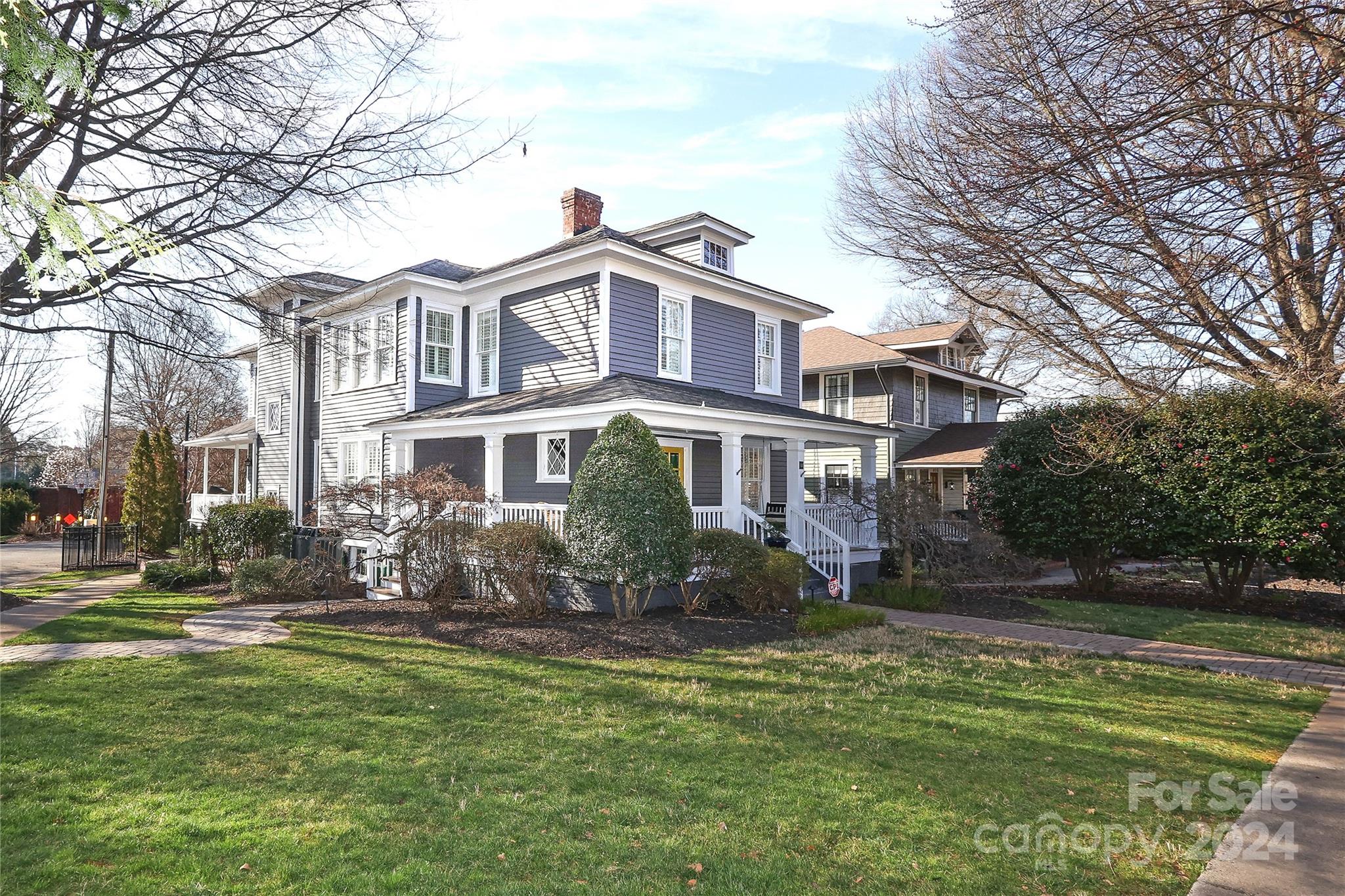 Elizabeth - Residential