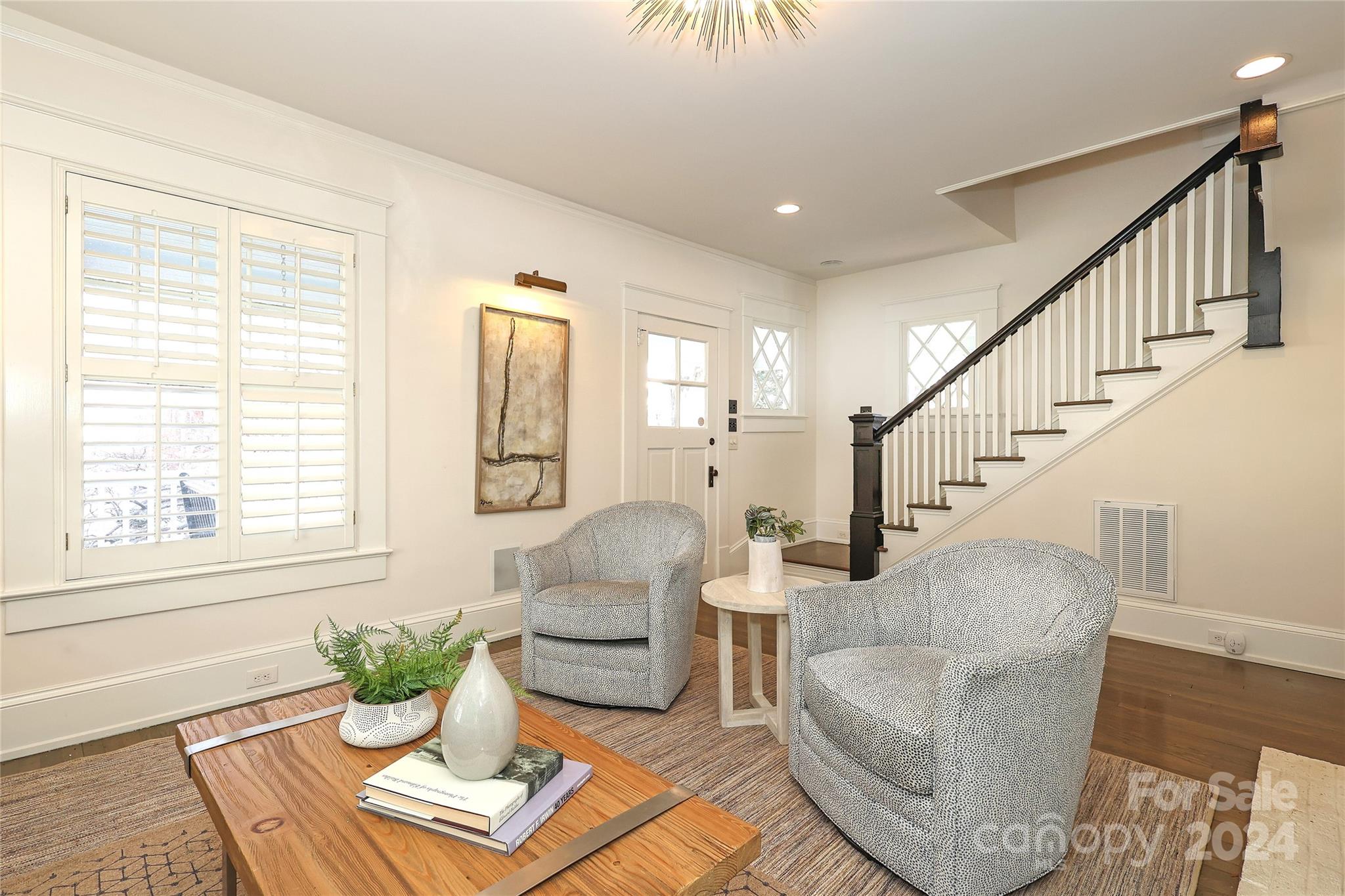 Elizabeth - Residential