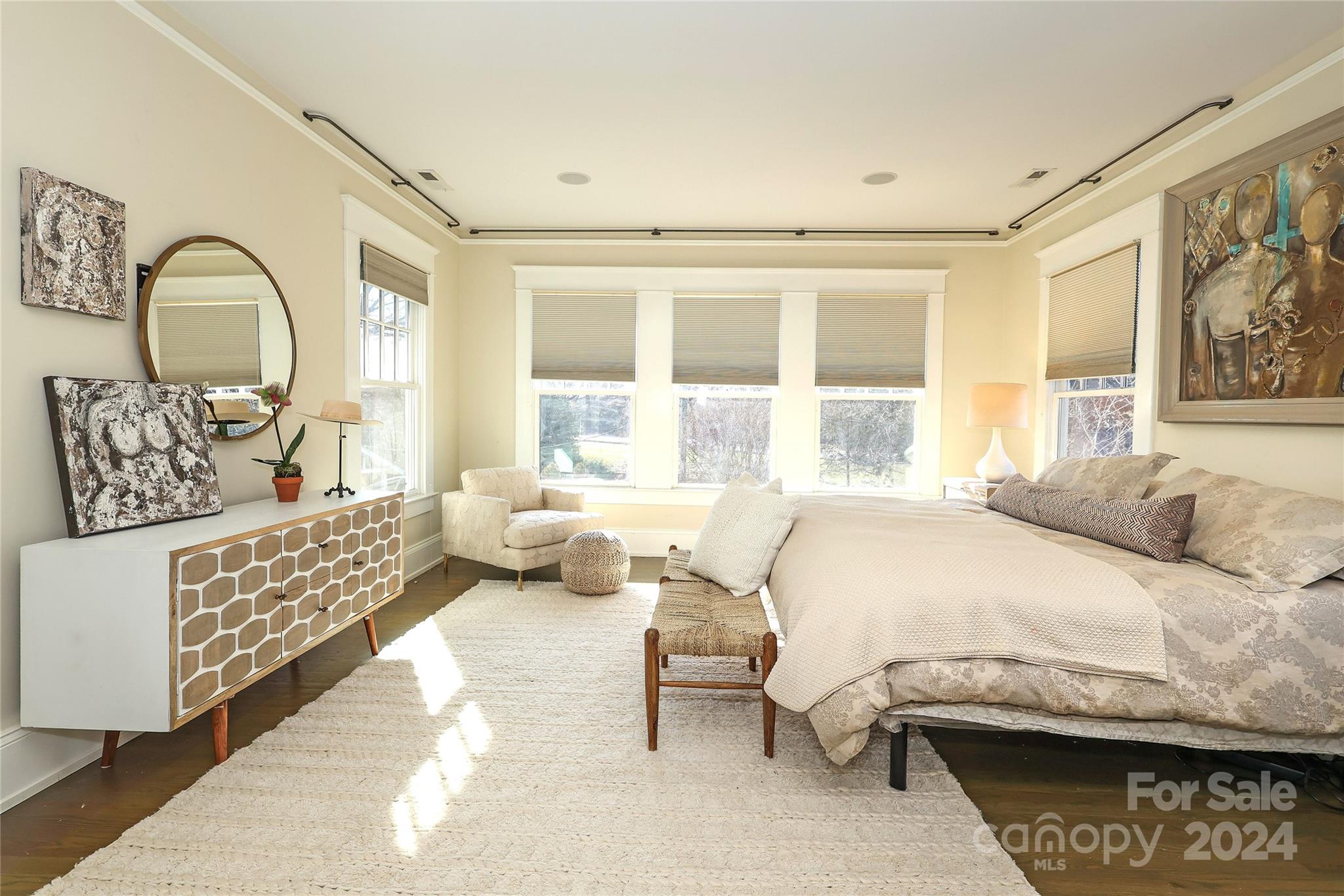 Elizabeth - Residential