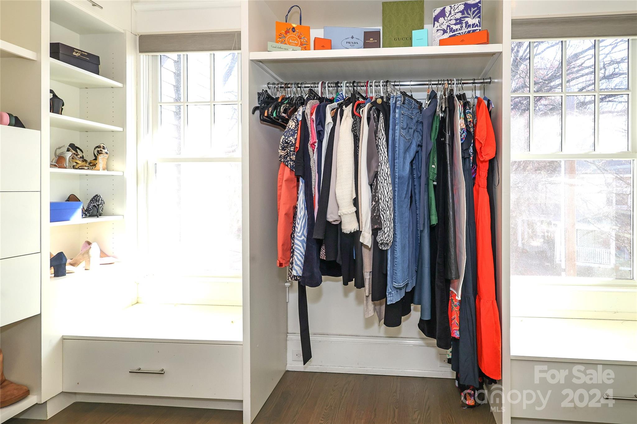 Elizabeth - Residential