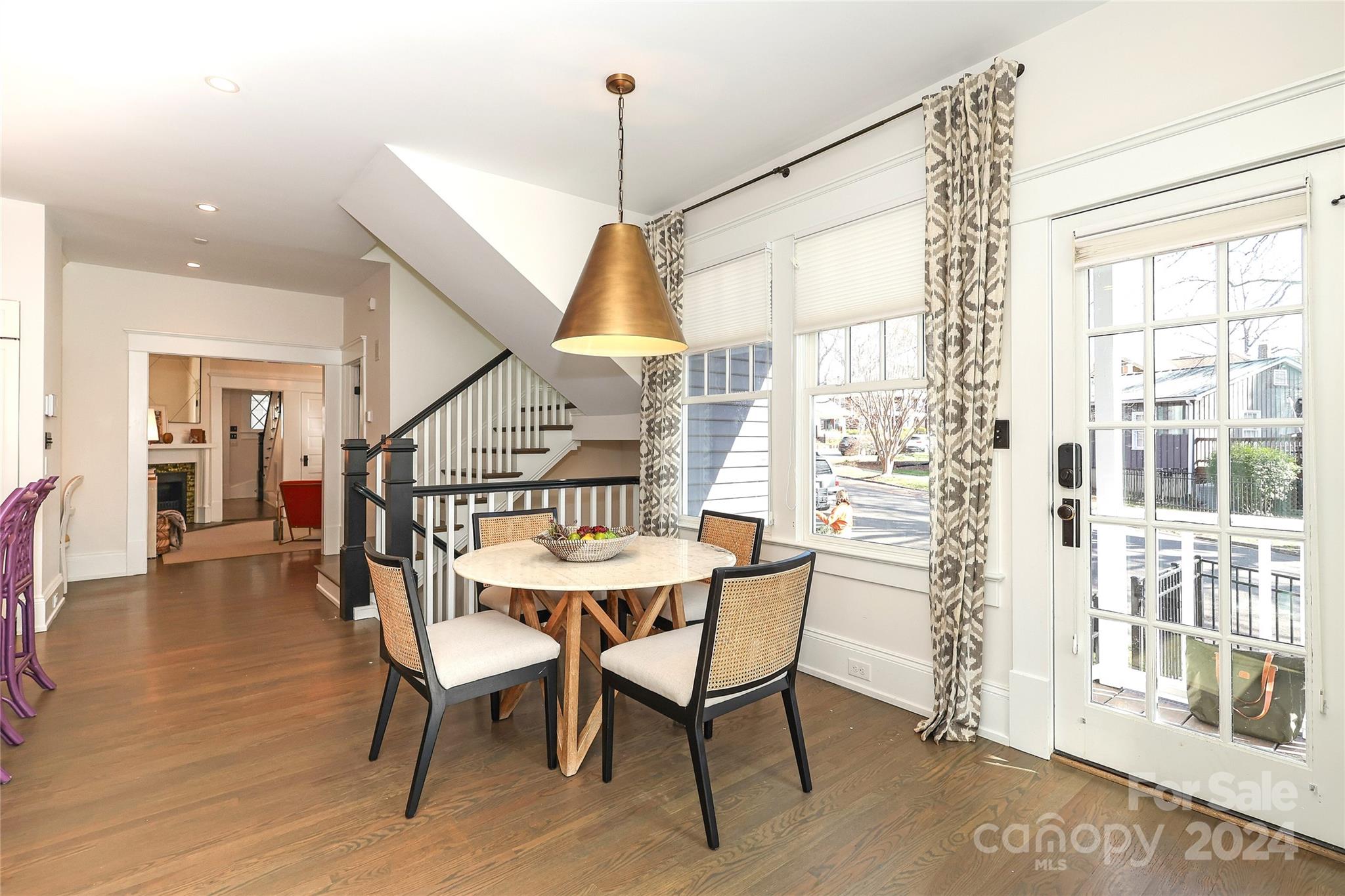 Elizabeth - Residential