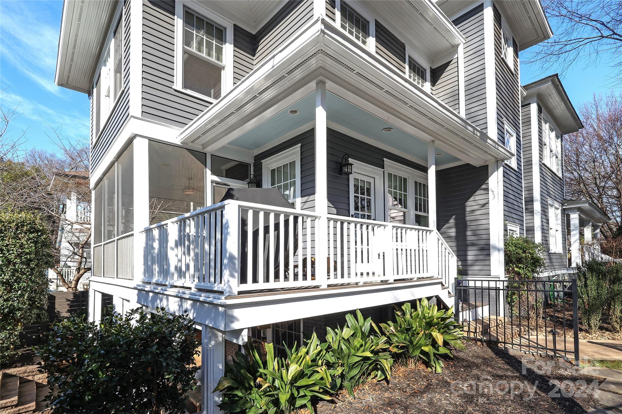 Elizabeth - Residential