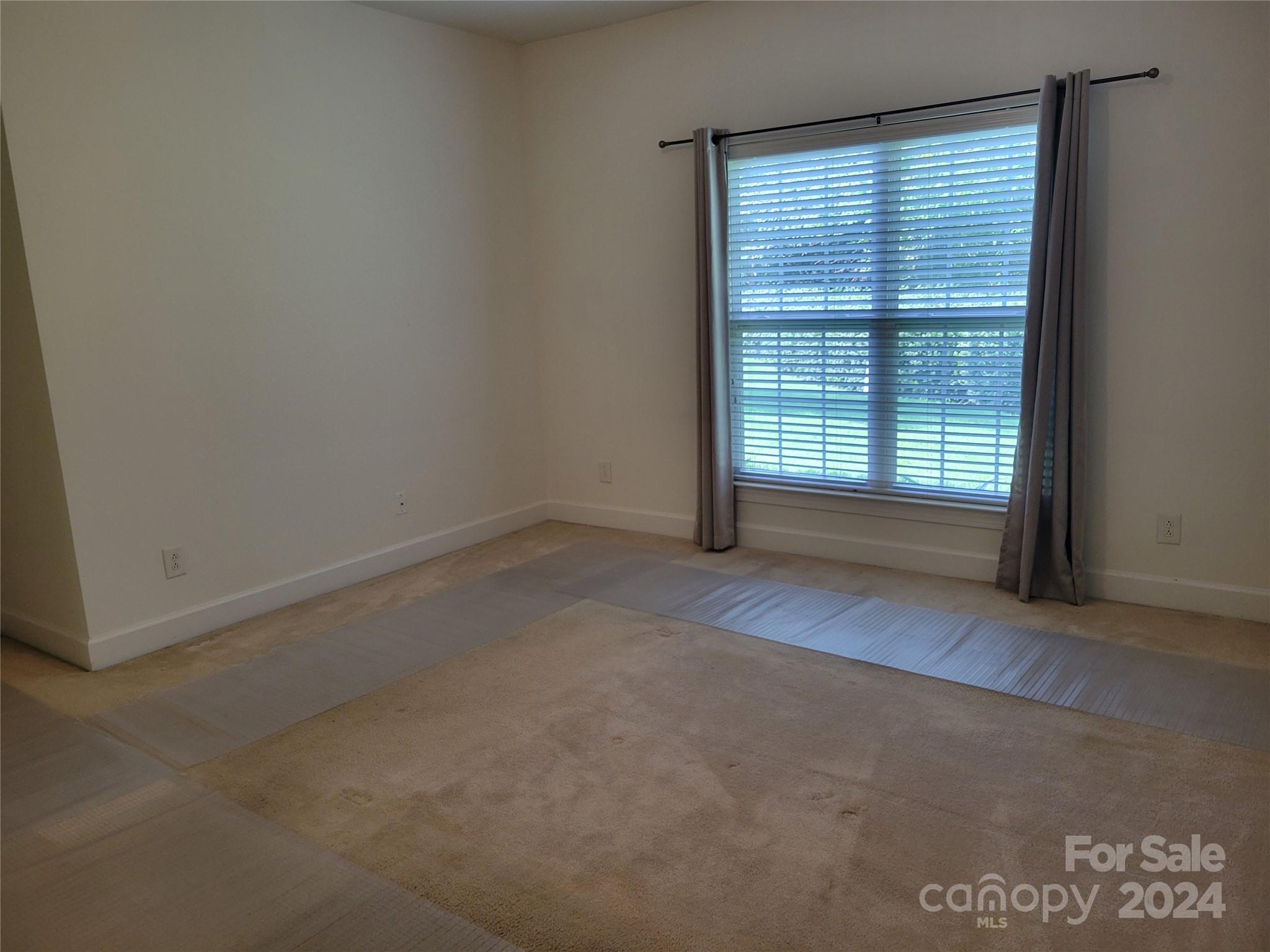 Village Glen - Residential