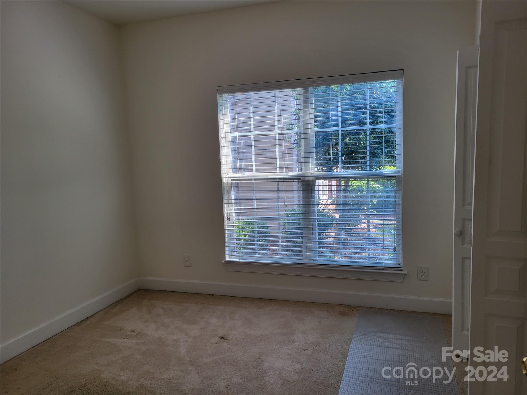 Village Glen - Residential