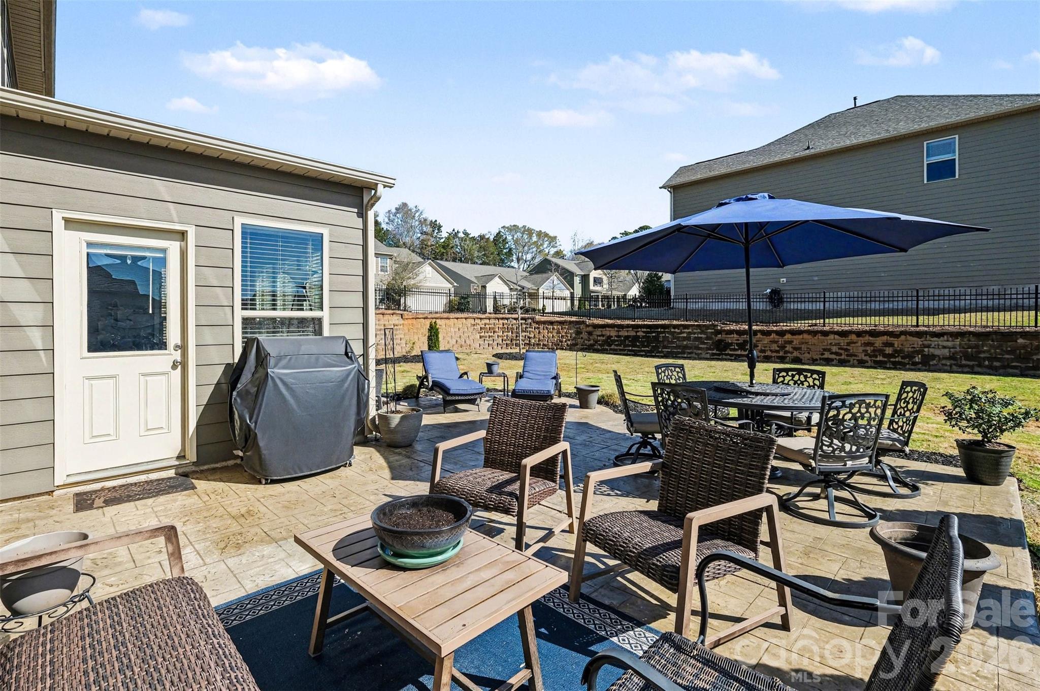 Queensbridge - Residential