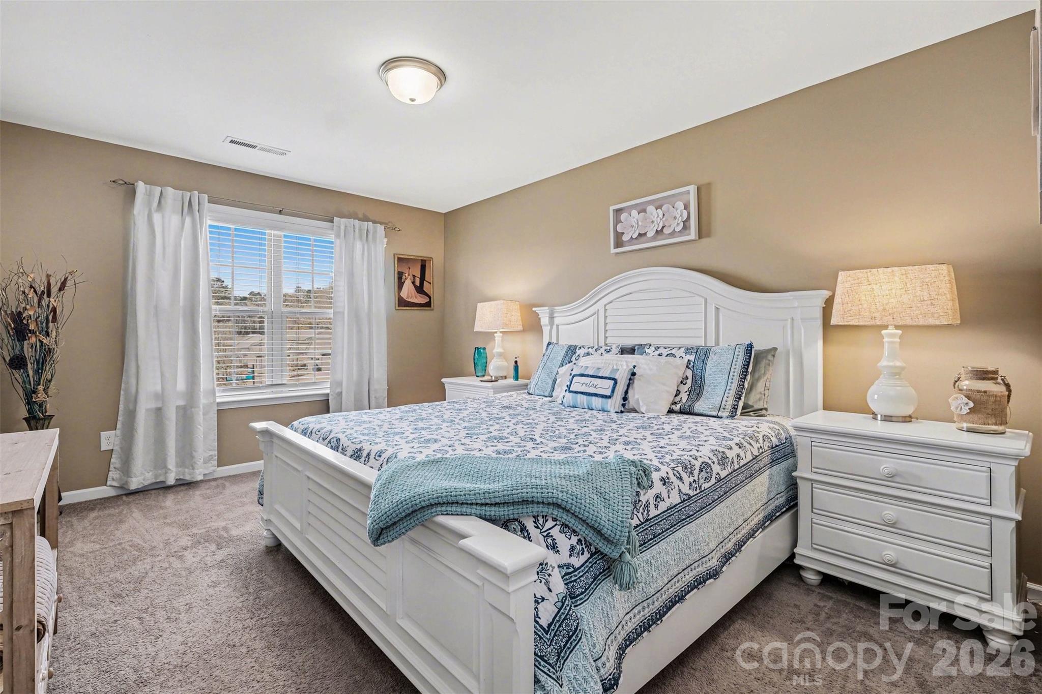 Queensbridge - Residential