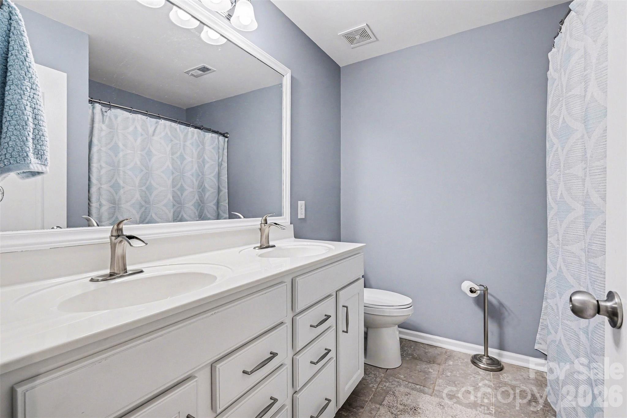 Queensbridge - Residential