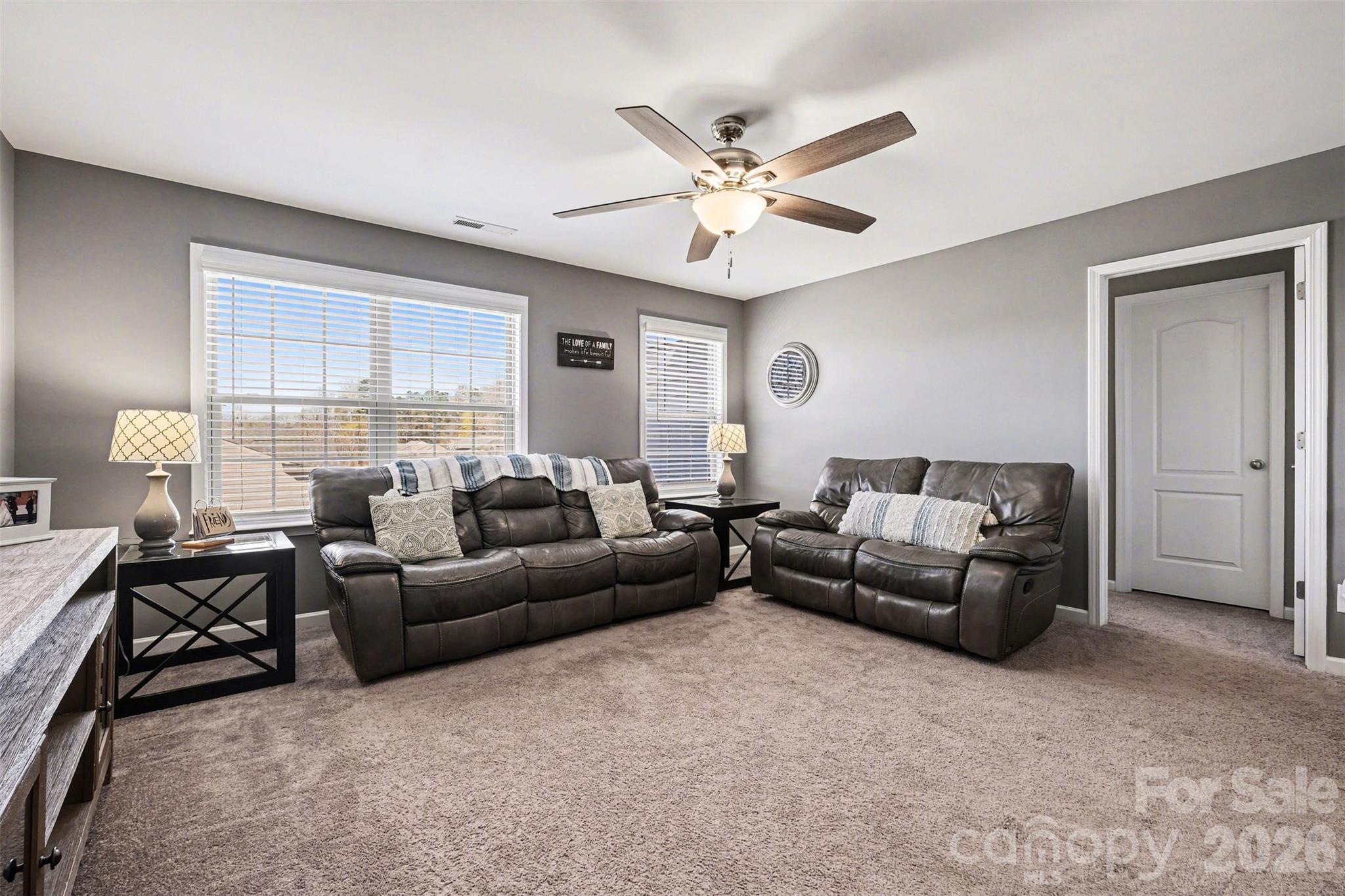 Queensbridge - Residential