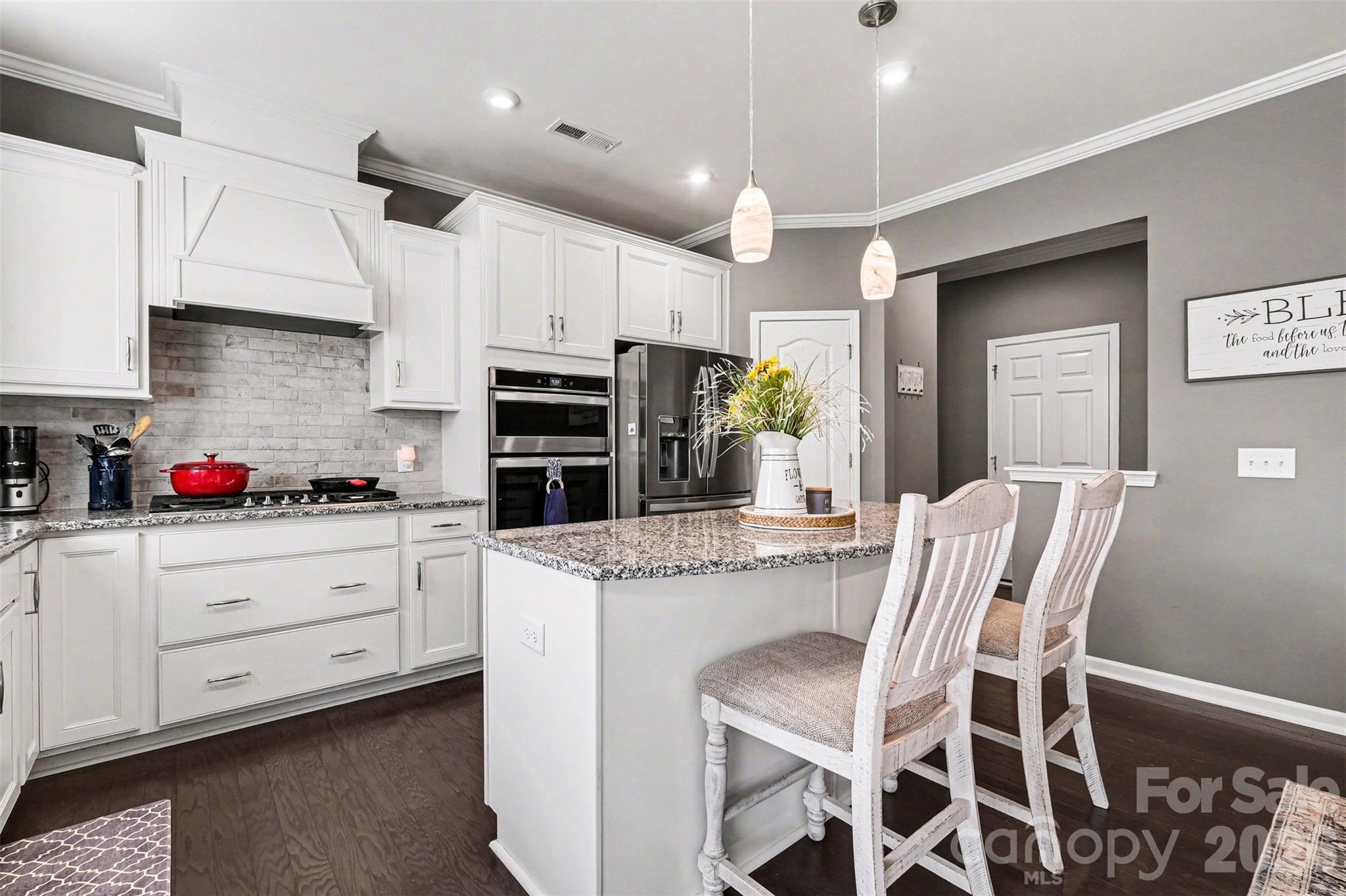 Queensbridge - Residential