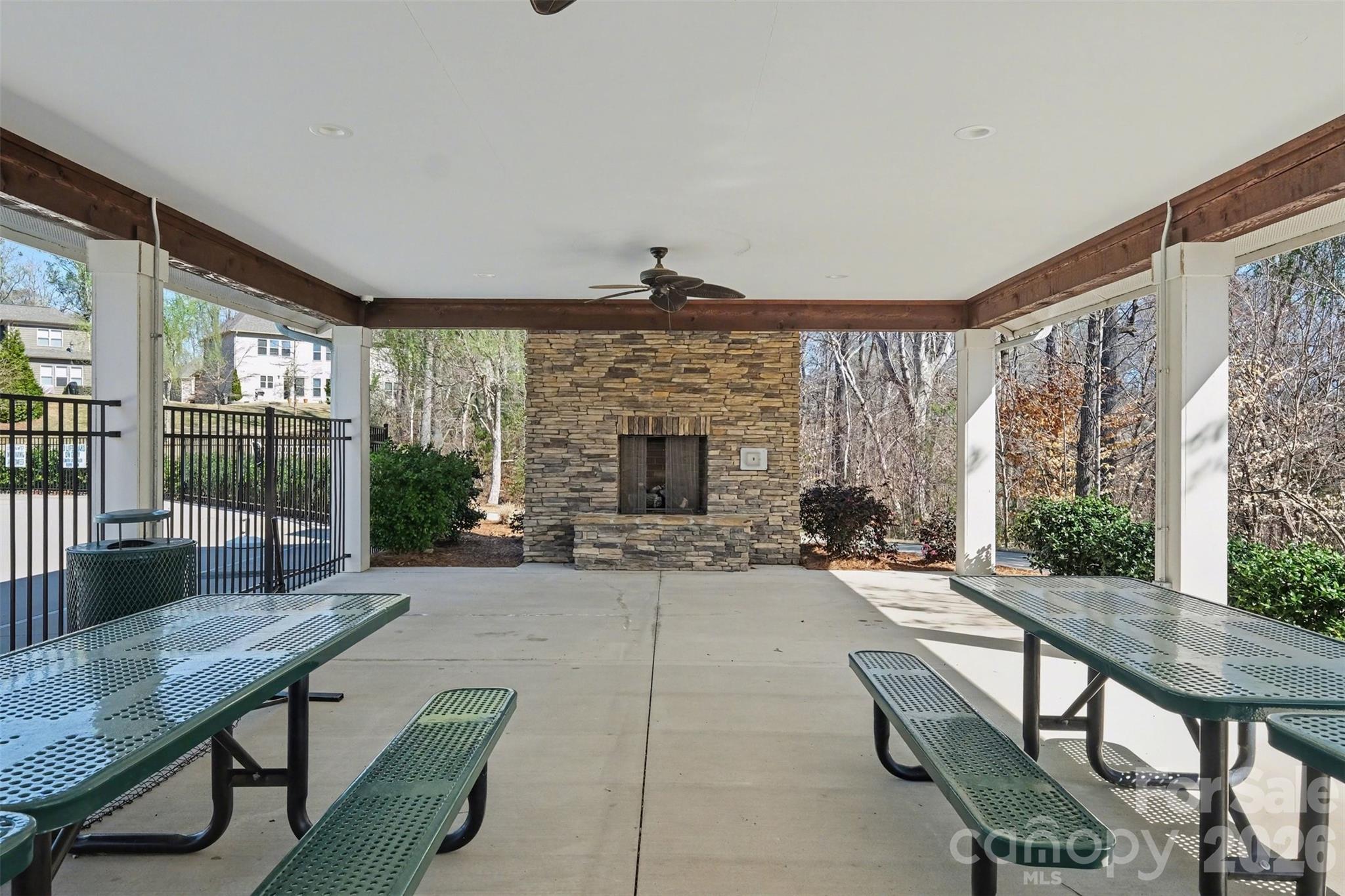 Queensbridge - Residential