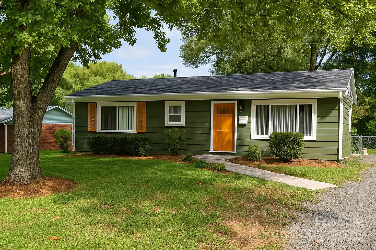 621 Reeves Court