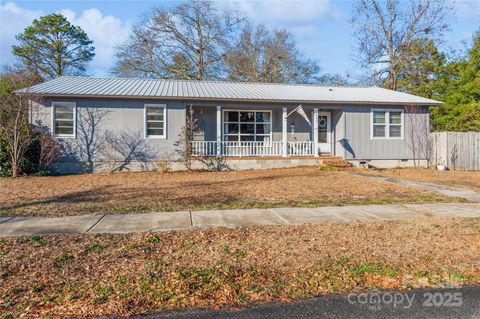 A home in Kershaw