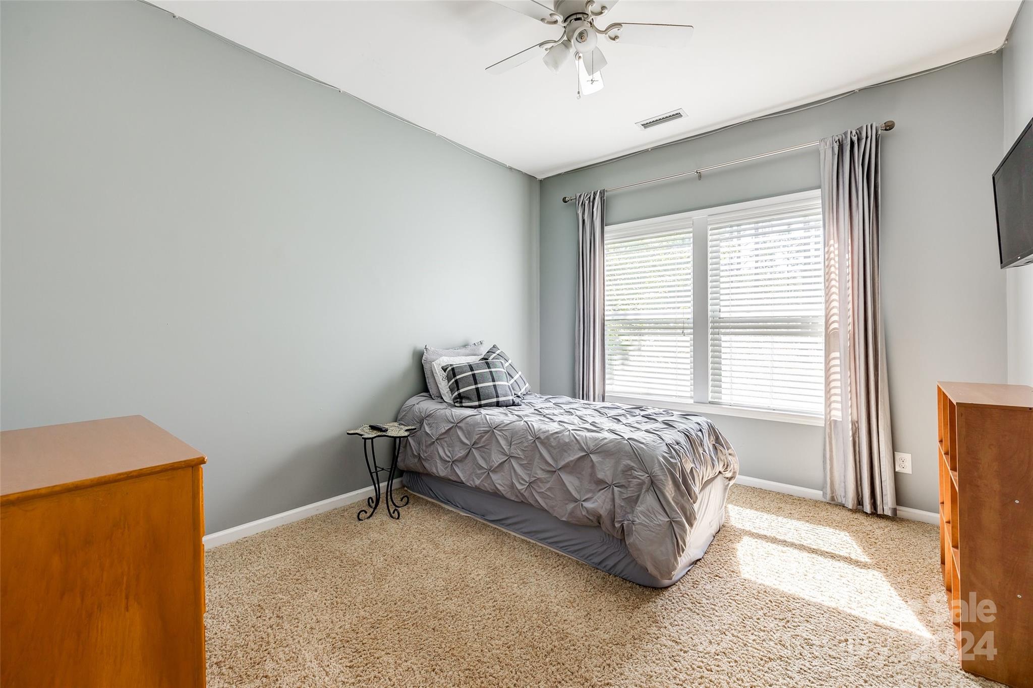 Lake Ridge - Residential