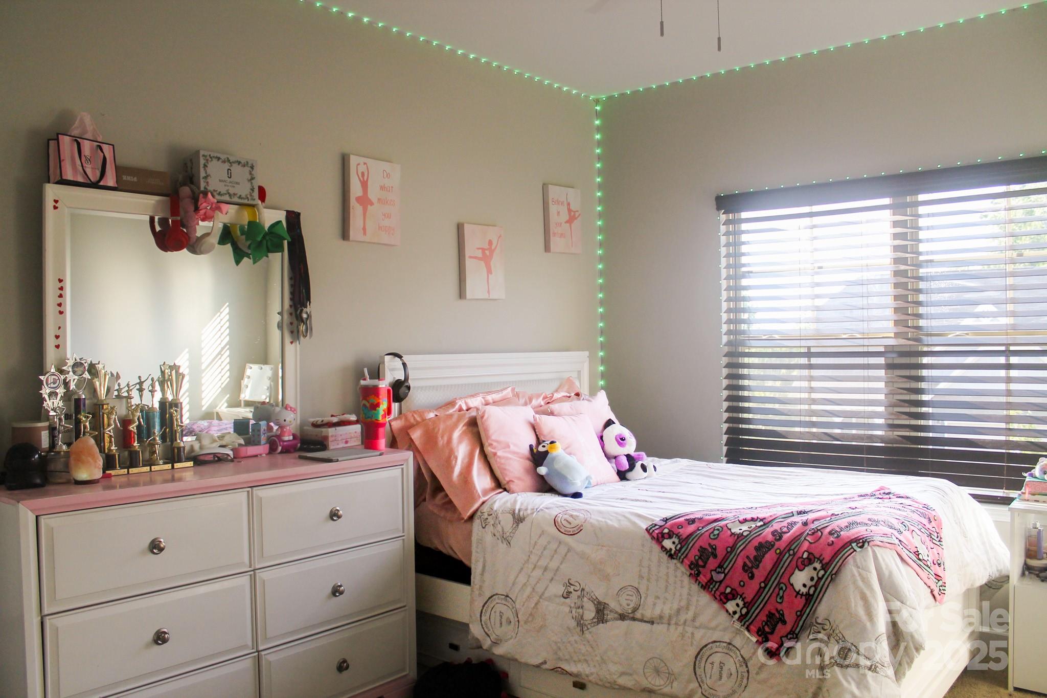 Pleasant Oaks - Residential