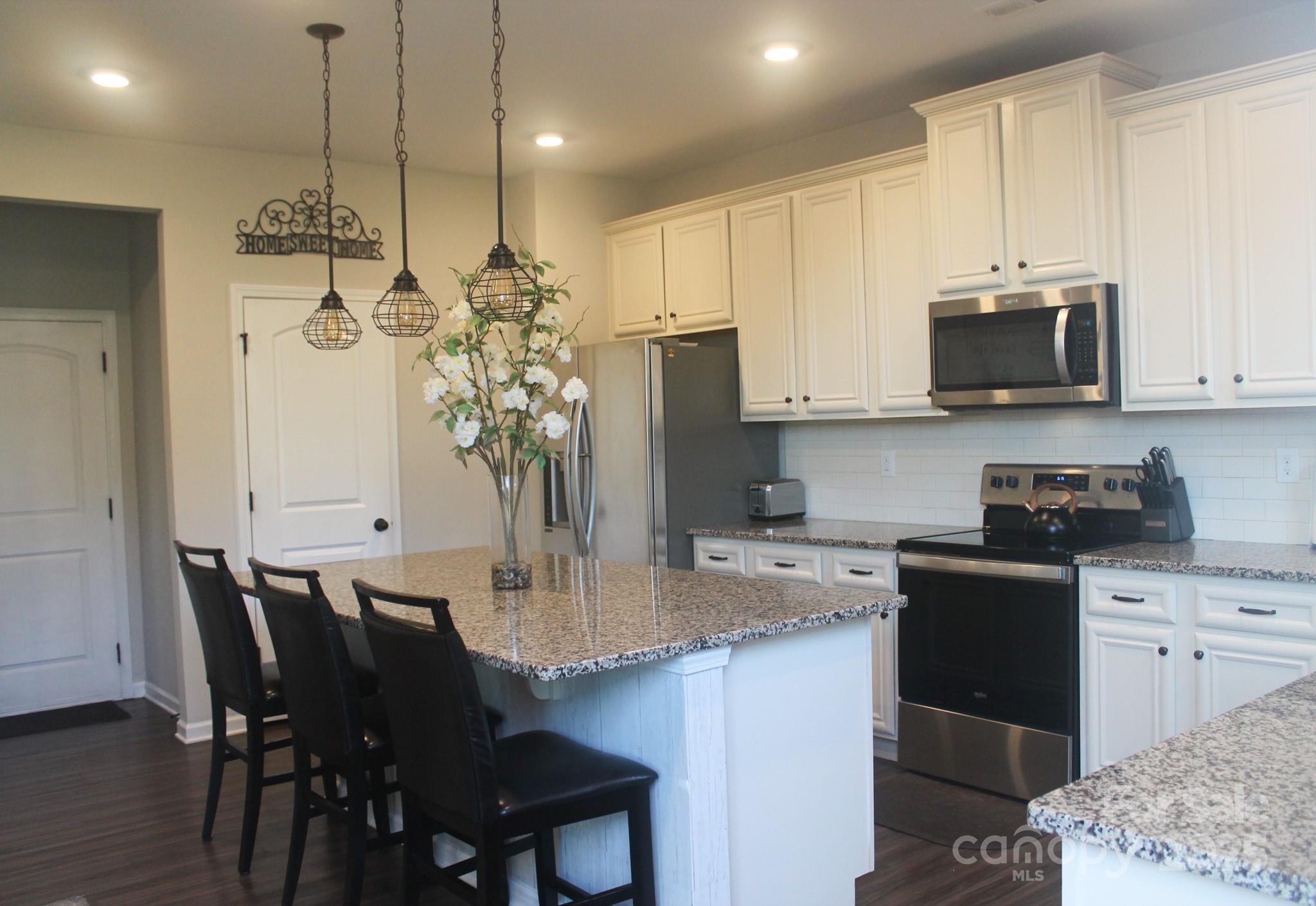 Pleasant Oaks - Residential