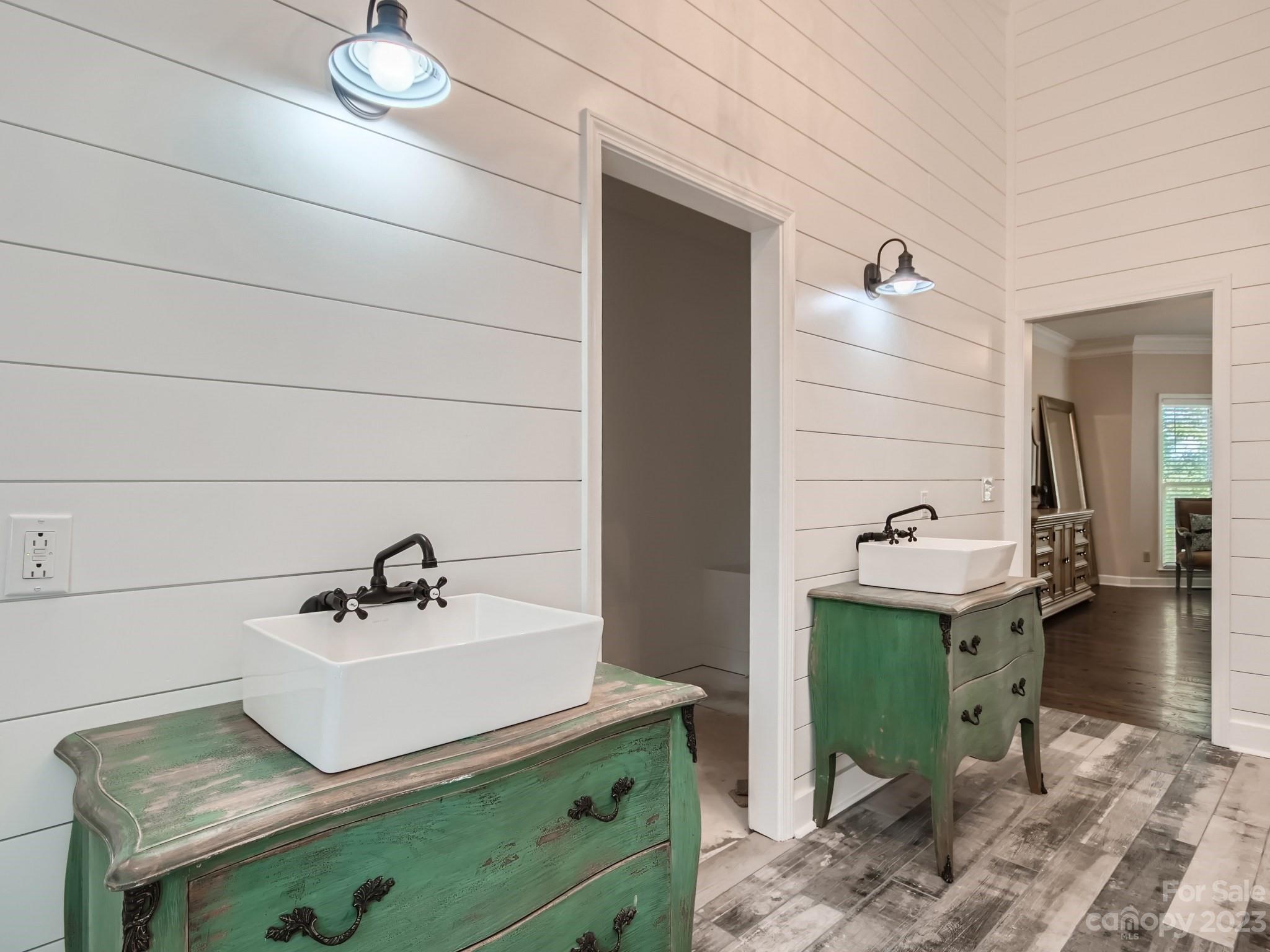 Hemby Woods - Residential