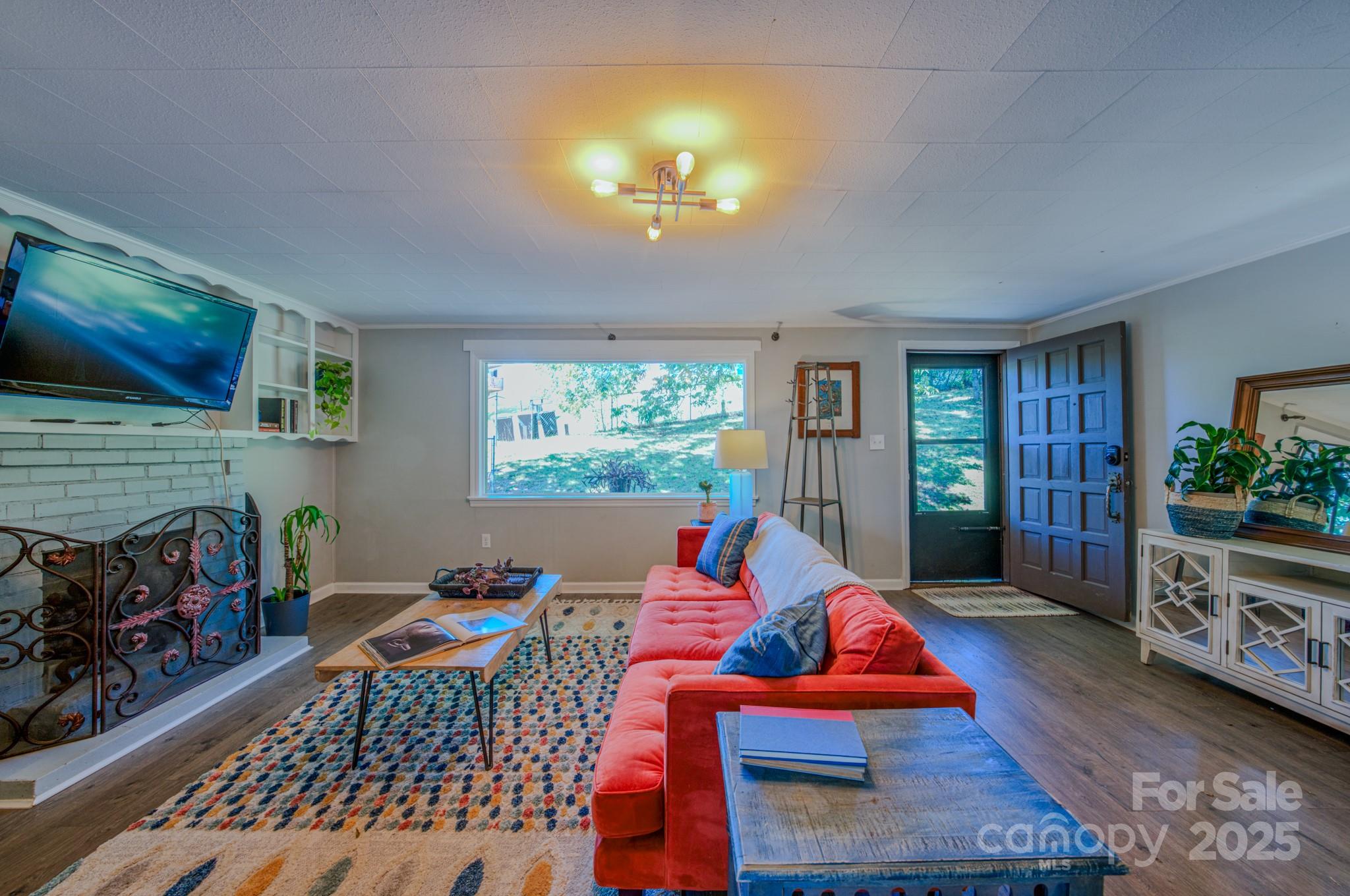 22 Mulberry Street