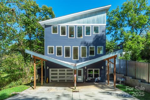 84 West Street Weaverville NC 28787