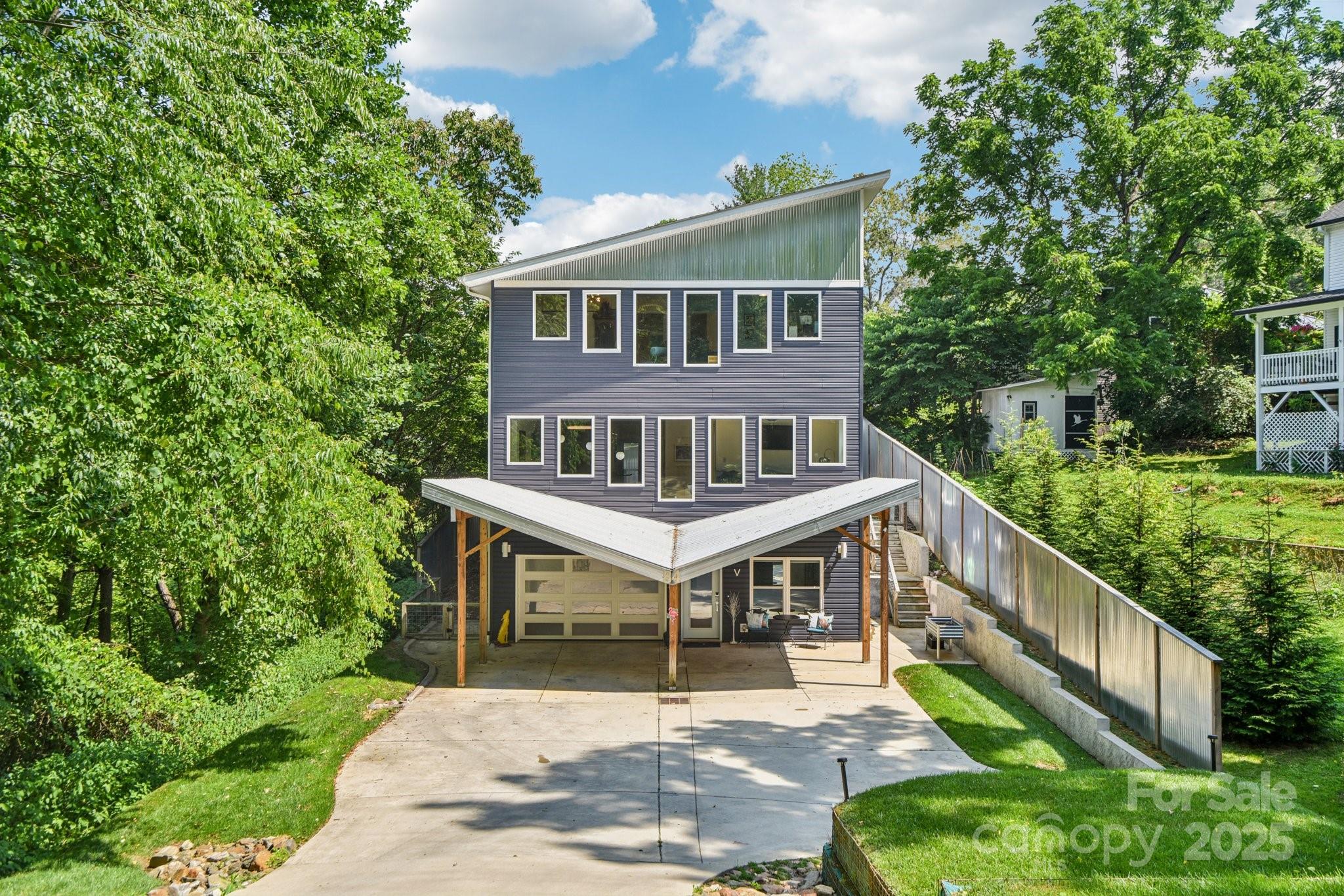 84 West Street