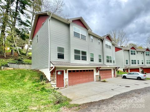 A home in Waynesville