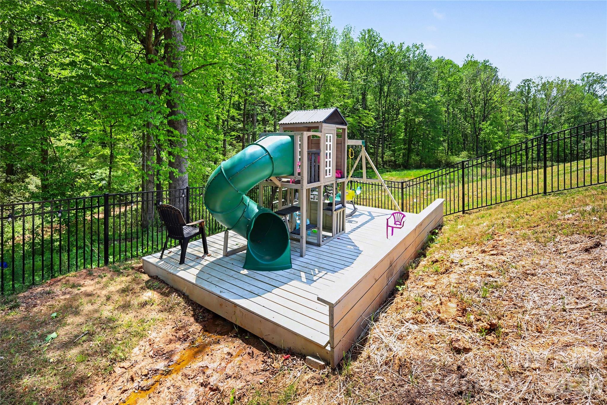 Enclave at Falls Cove Lake Norman - Residential