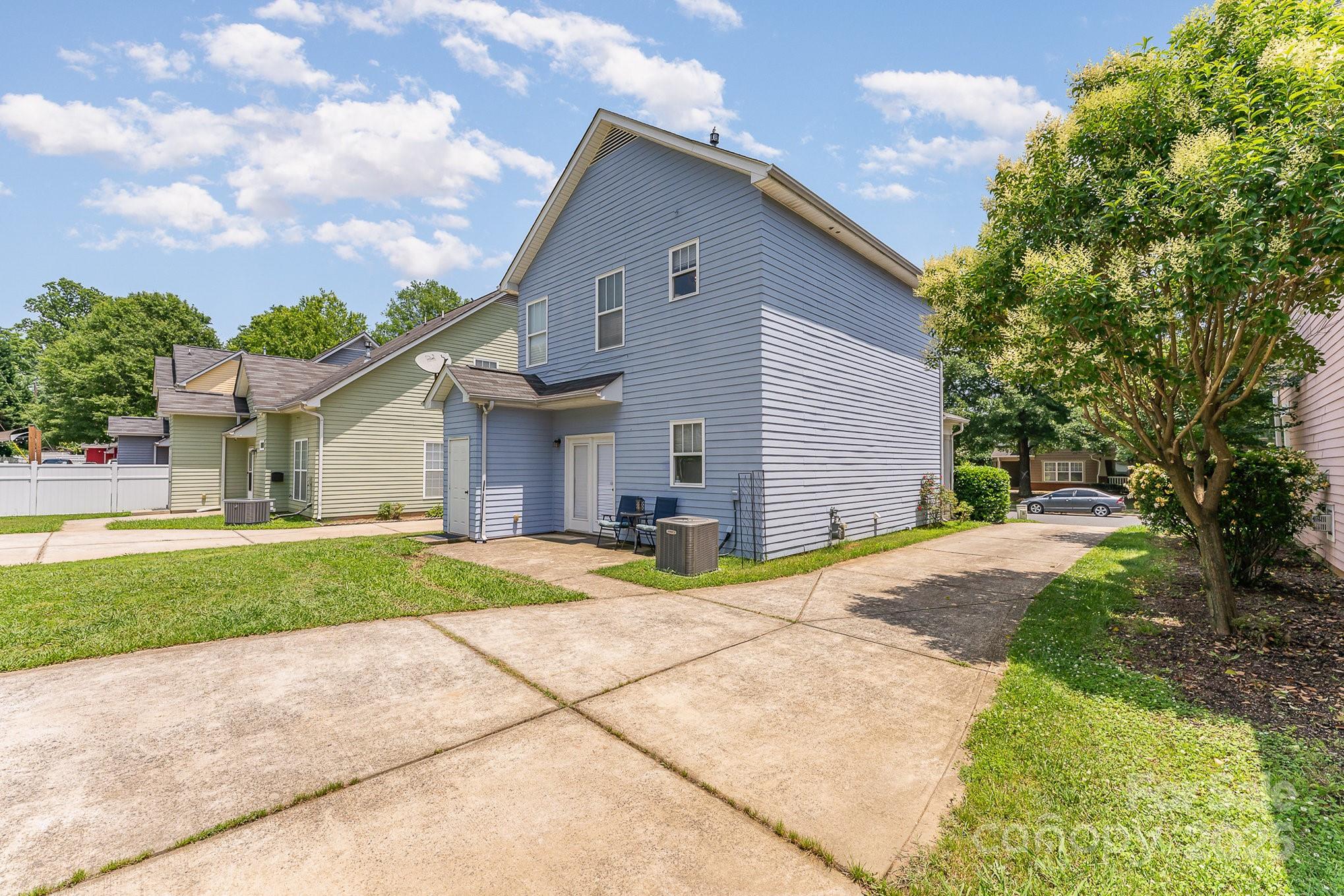 The Park At Oaklawn - Residential
