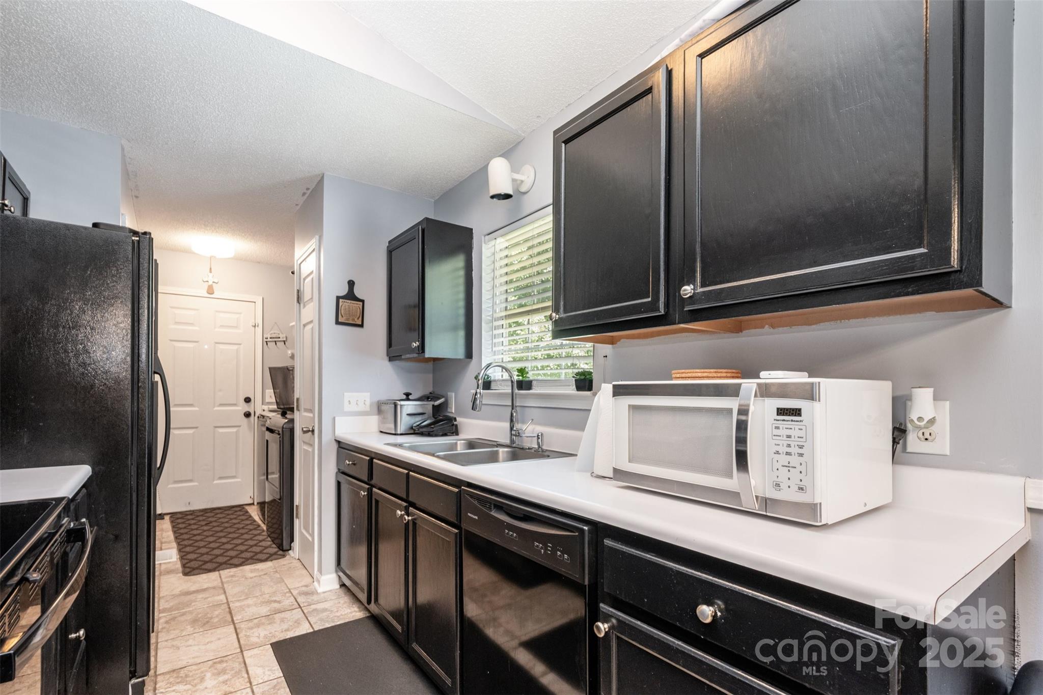 Rolling Hills - Residential