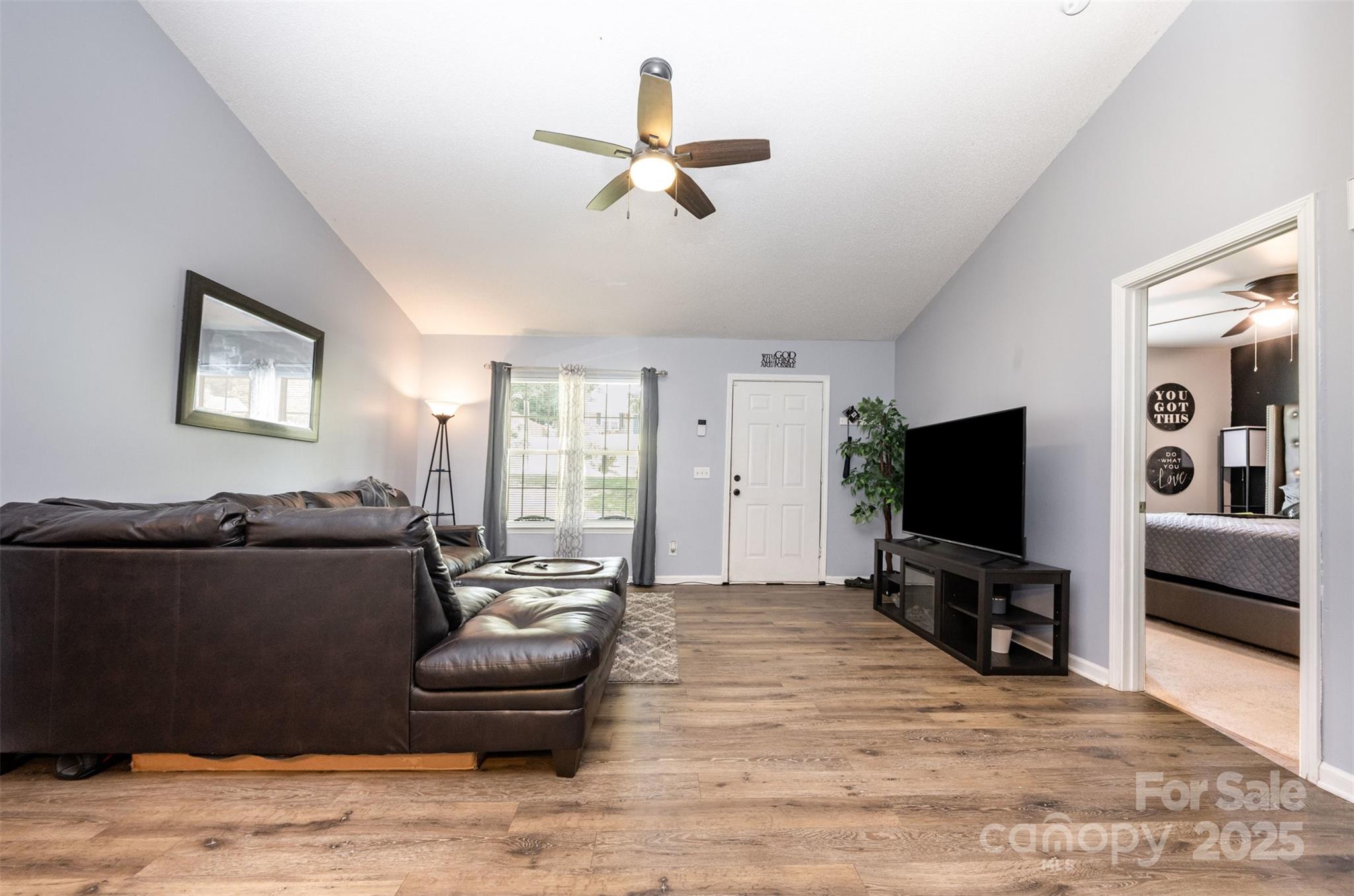 Rolling Hills - Residential