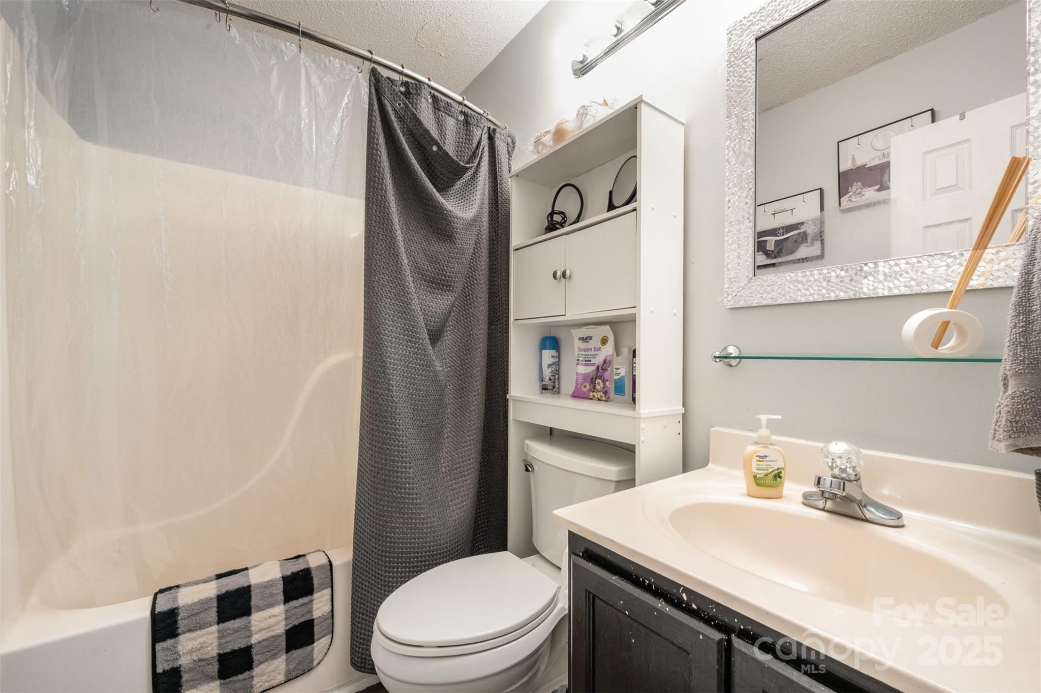 Rolling Hills - Residential