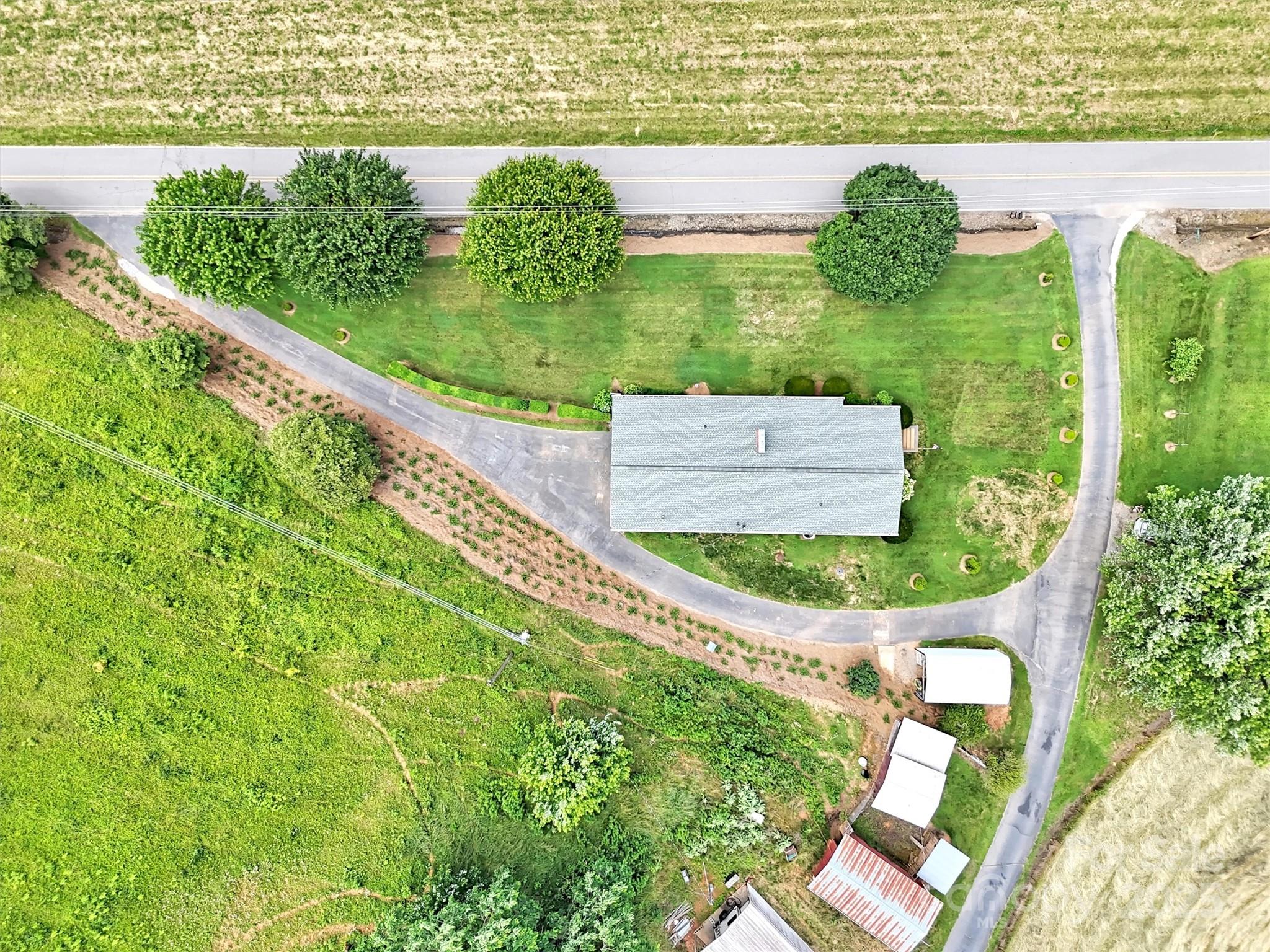 463 Golf Course Road