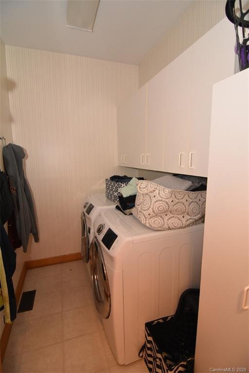 WOODMERE - Residential