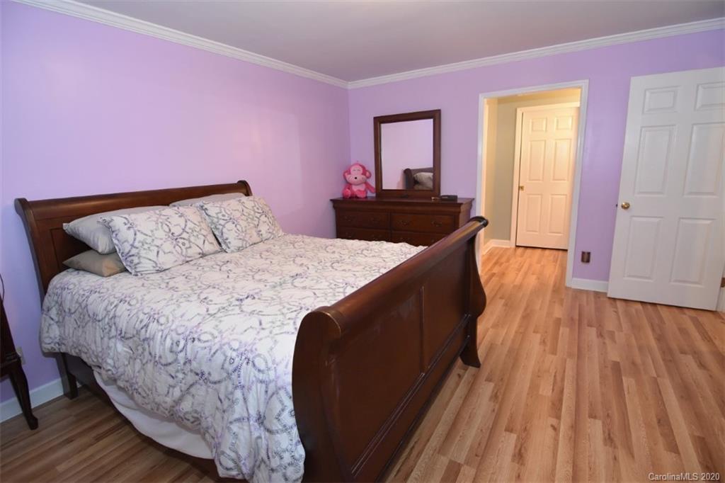 WOODMERE - Residential