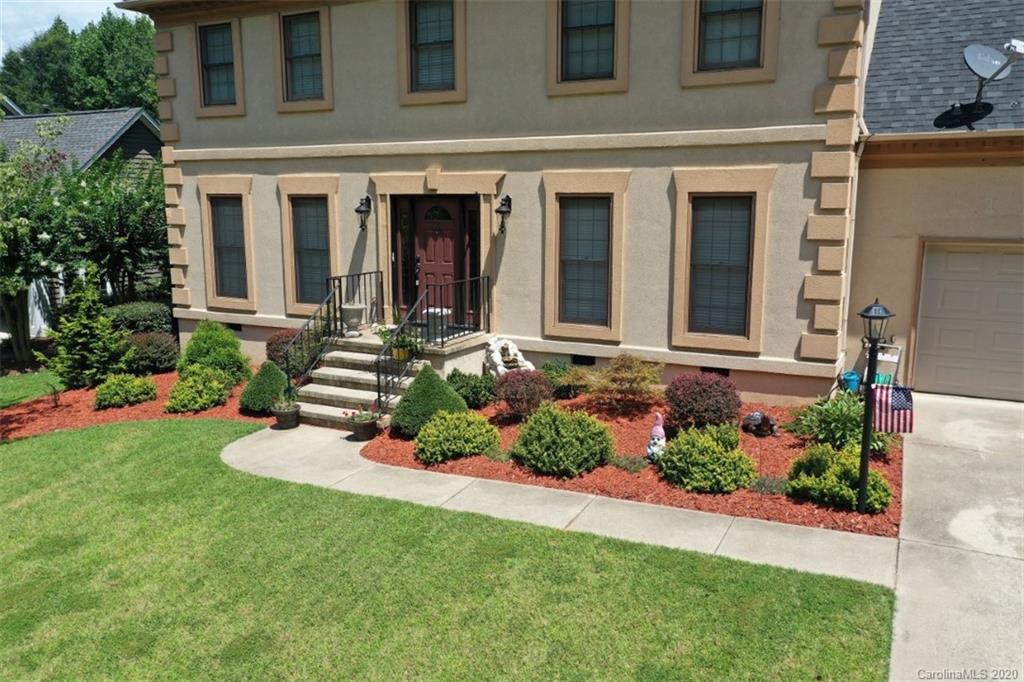 WOODMERE - Residential