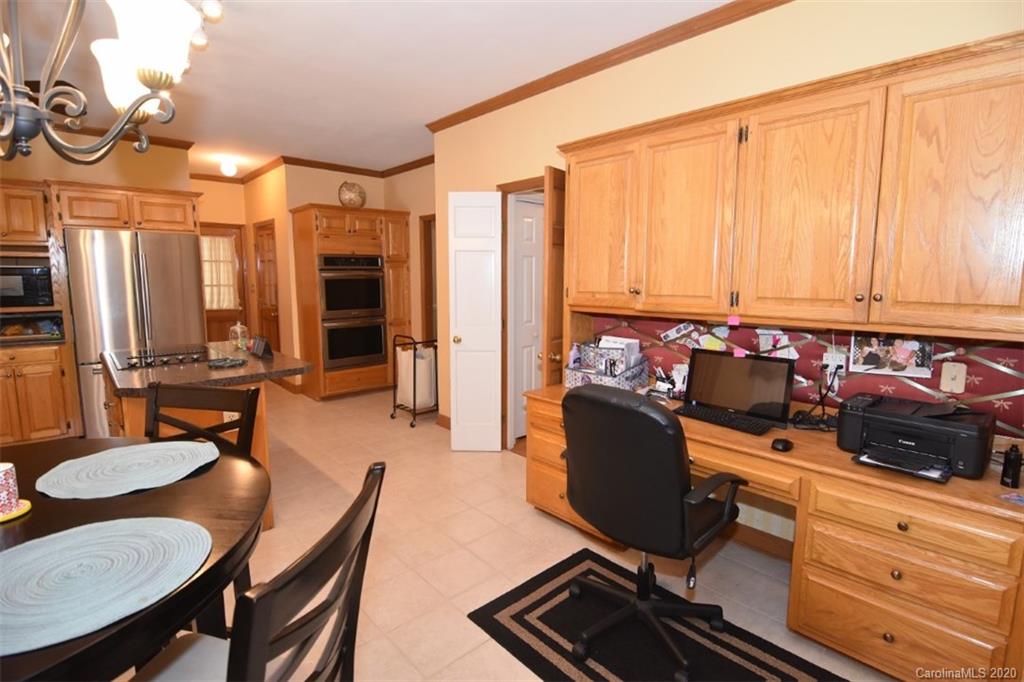 WOODMERE - Residential