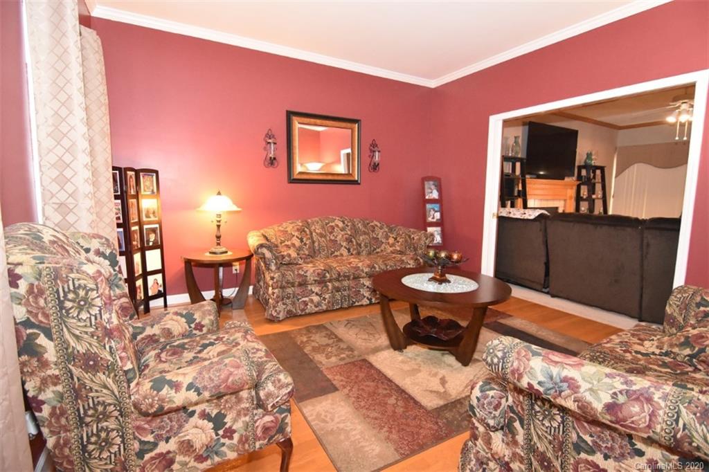 WOODMERE - Residential