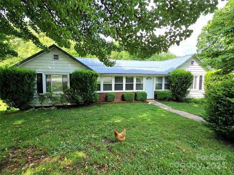 Single Family Residence in Morganton NC 2817 US 70 Highway.jpg