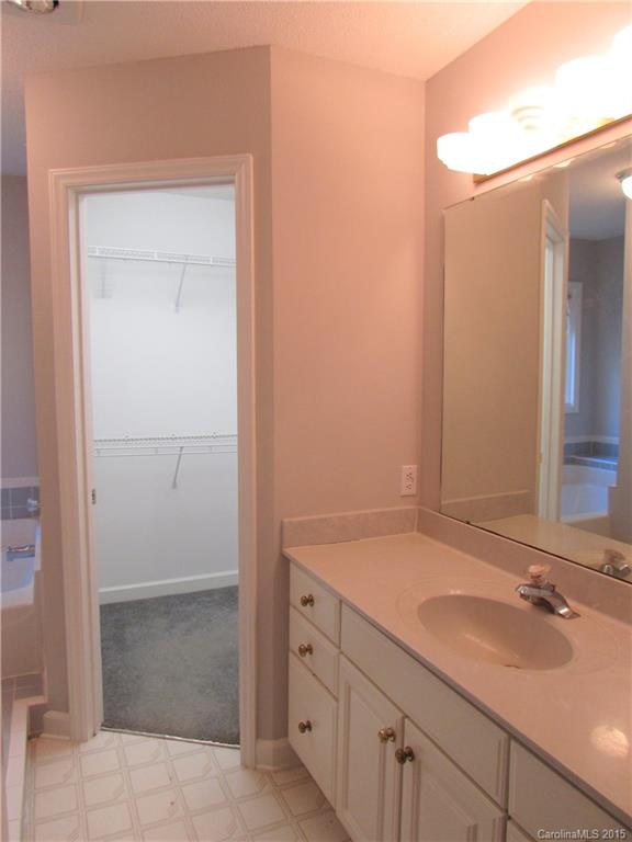 Kingsbury Acres - Residential