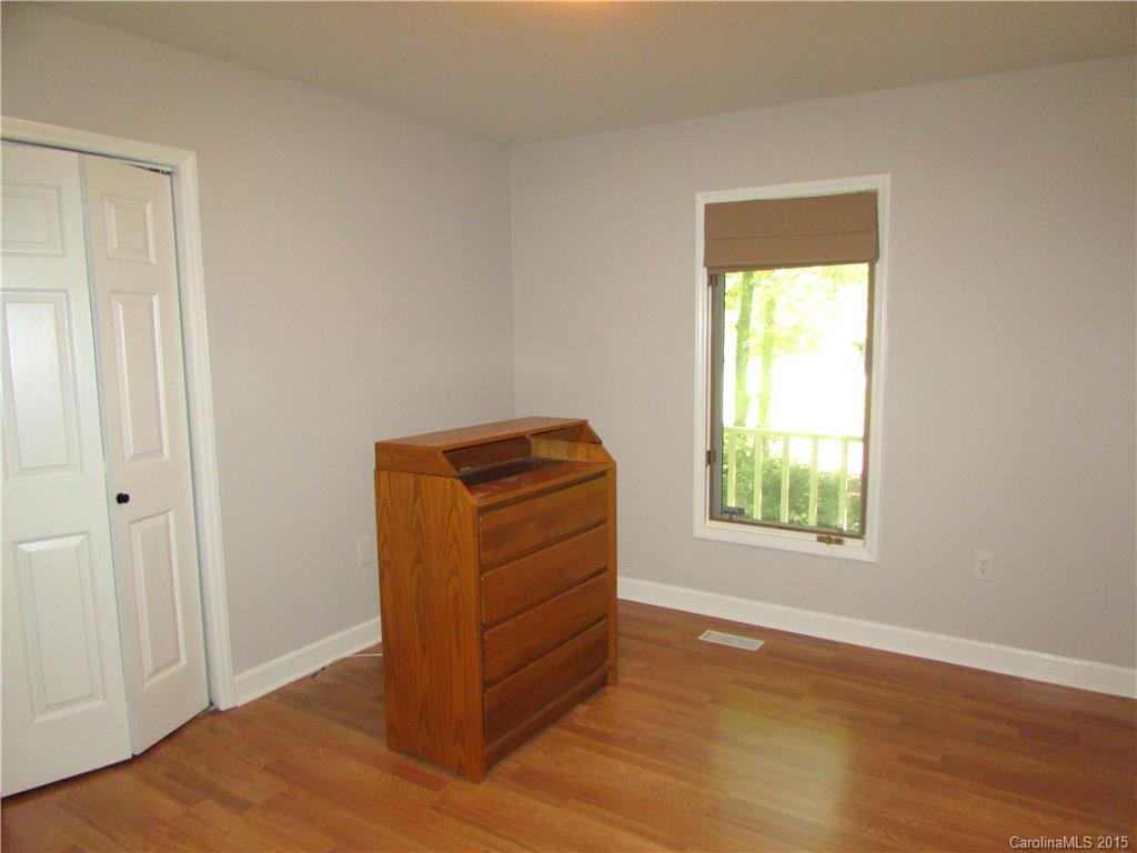 Kingsbury Acres - Residential