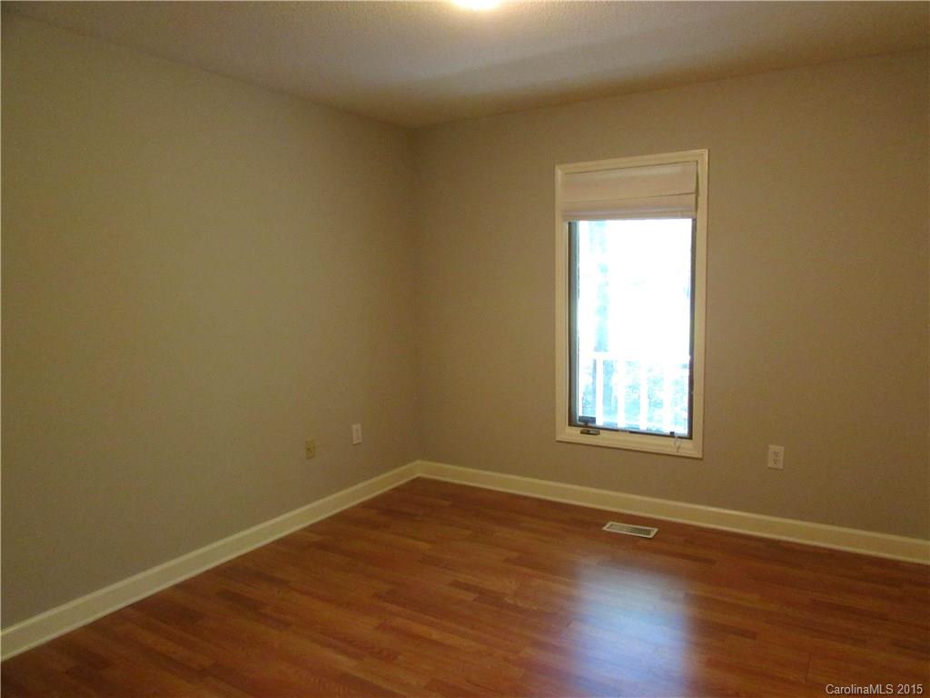 Kingsbury Acres - Residential
