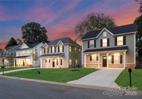 Photo of 5501 Anderson Road, Charlotte, NC 28269 (MLS # 4247089) Photo of 5501 Anderson Road, Charlotte, NC 28269 (MLS # 4247089)