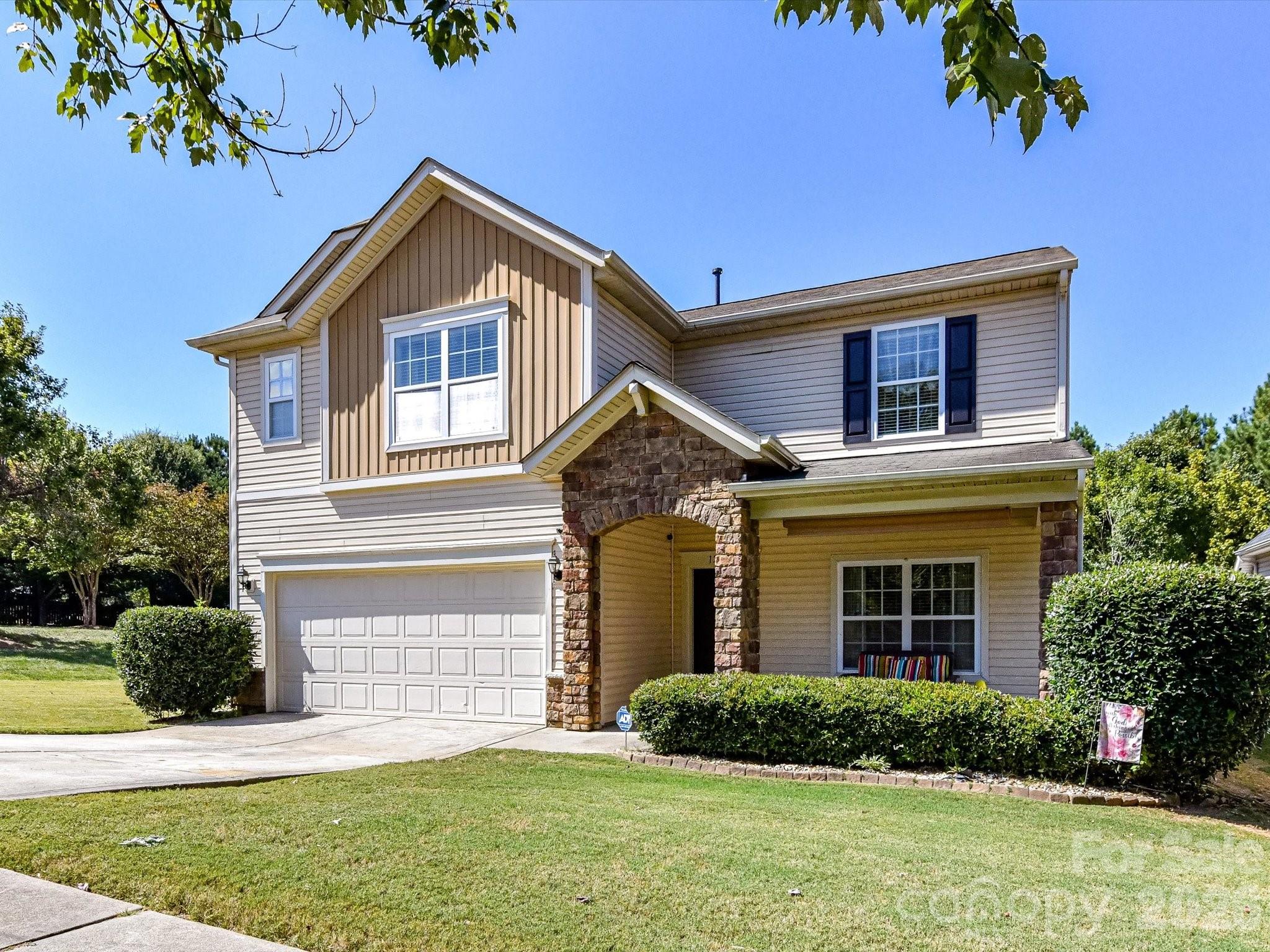 1201 Mountain Laurel Court