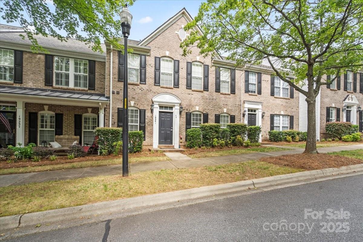 19241 Lake Norman Cove Drive