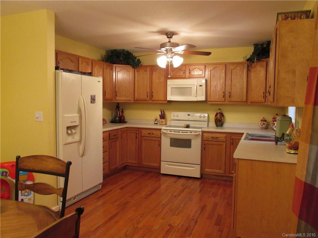Laurel Springs Estates - Residential