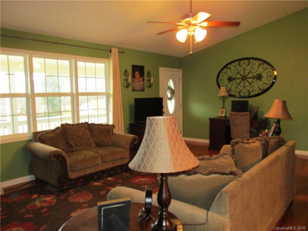 Laurel Springs Estates - Residential