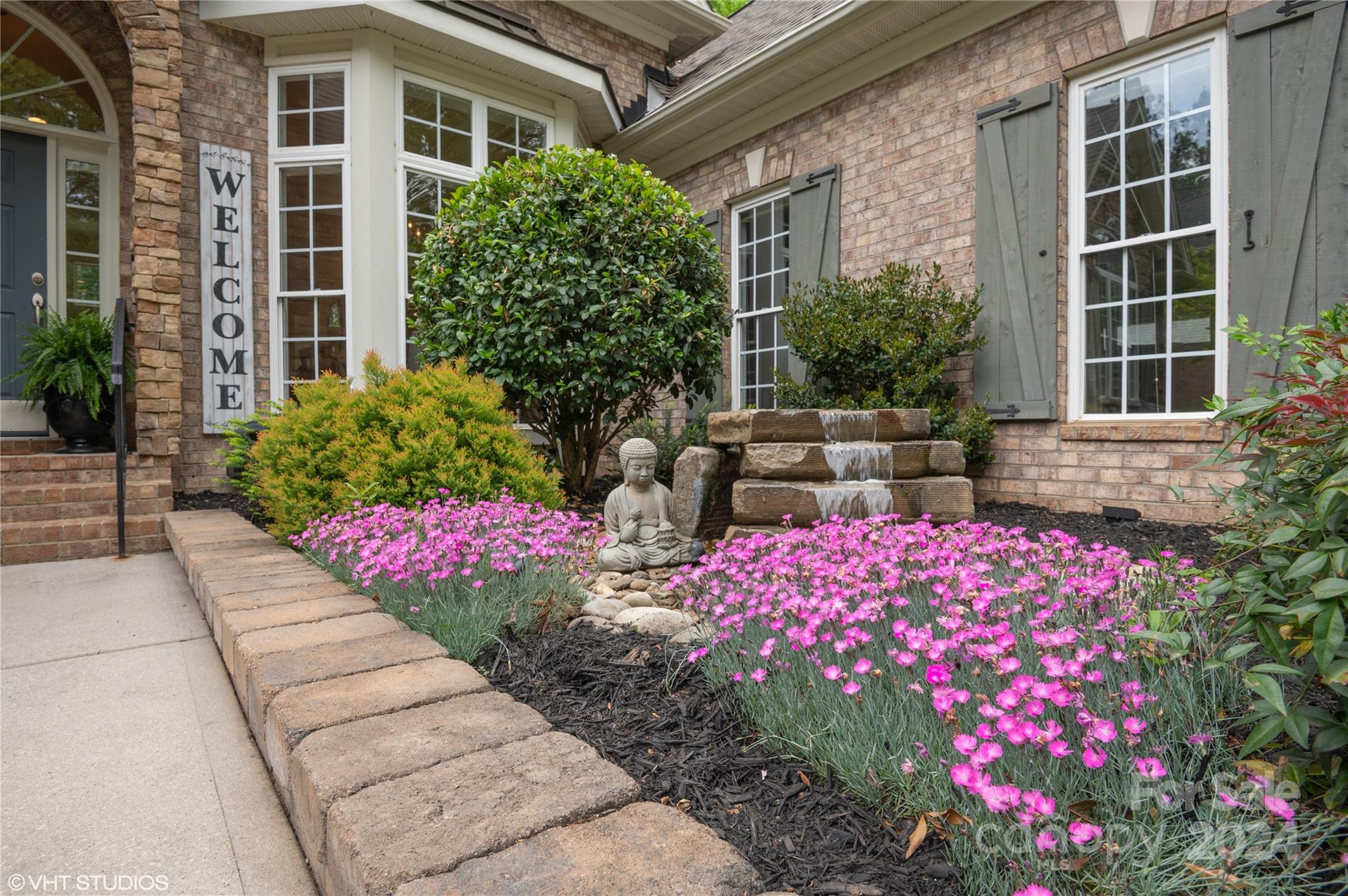 Water Edge - Residential