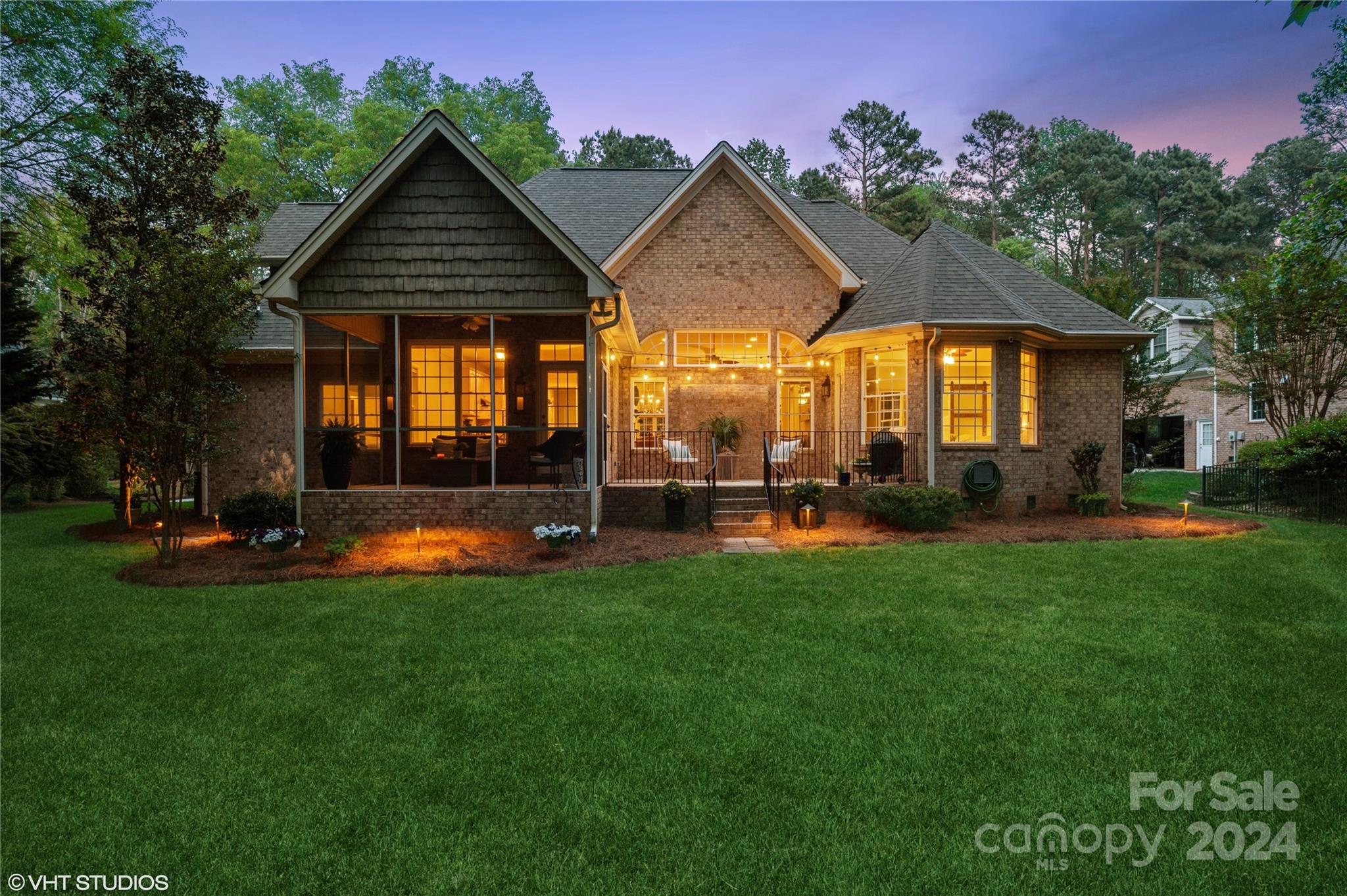 Water Edge - Residential