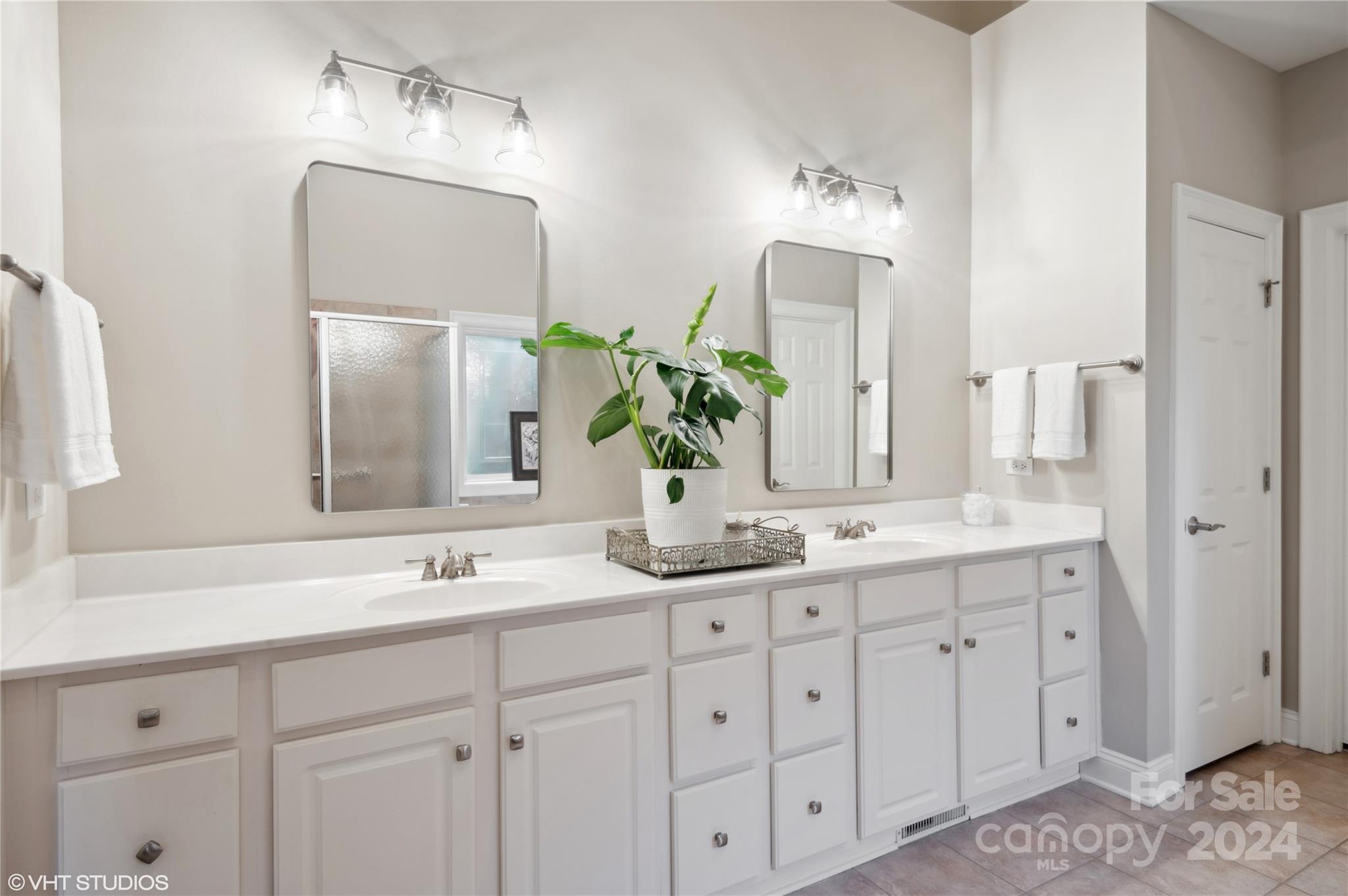 Water Edge - Residential