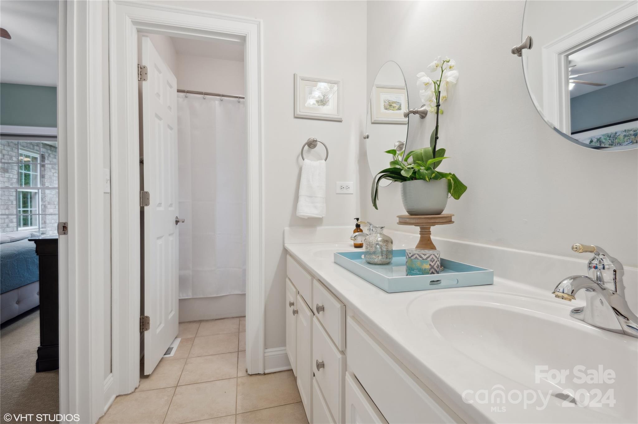 Water Edge - Residential